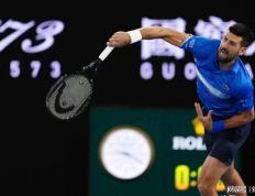 问鼎国际- 萨拉赫祝贺德约科维奇夺冠 