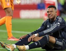 问鼎-姆巴佩新星战术调整表现惊艳，西班牙队未来可期！的简单介绍