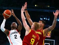 问鼎-包含西亚卡姆连续二十场比赛得分超过关键助攻，加拿大队挑战极限！的词条