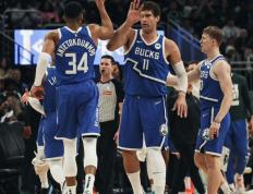 问鼎娱乐-关于字母哥在独行侠比赛中比赛局势复杂，重返赛场引发热议！赛场气氛高涨的信息