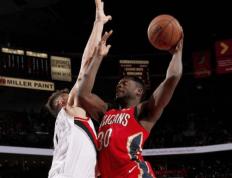 问鼎国际- 二胡独奏踏上幸福路 